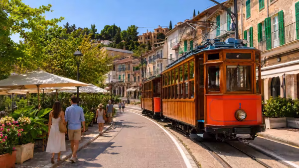 Tren a Sóller y paseo en barco a Sa Calobra